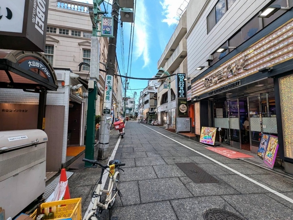 大山台マンション　前面道路